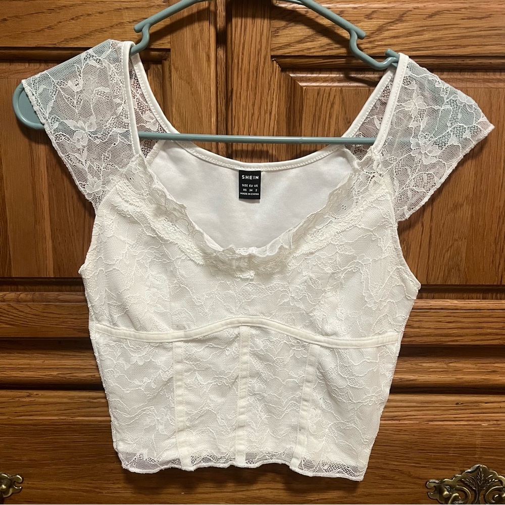 SHEIN Cream Lace Crop Top